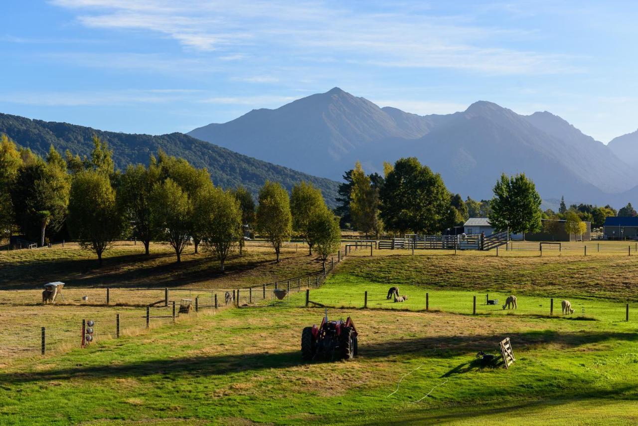 Kepler Mountain View Villa Manapouri Dış mekan fotoğraf